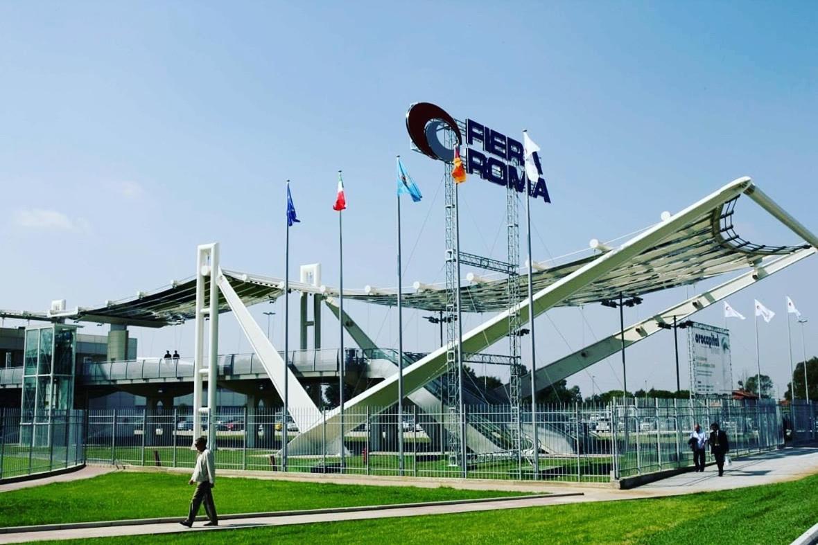 The Garden Suite Airport Ponte Galeria Exteriér fotografie